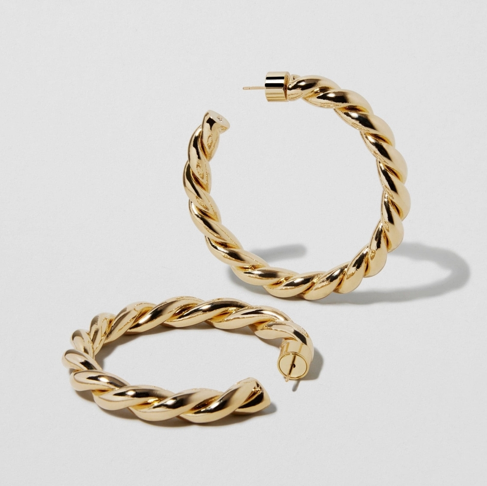 Jennifer Fisher Gold 1.5" Twisted Lilly Baby Hoops